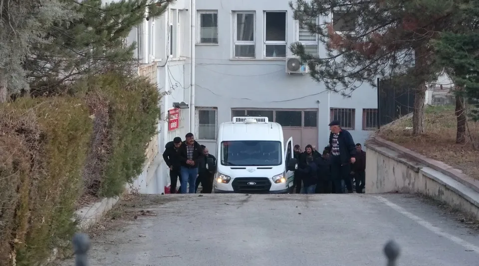 Malatya'da Yaşlı Kadın Akrabasını Öldürdü!