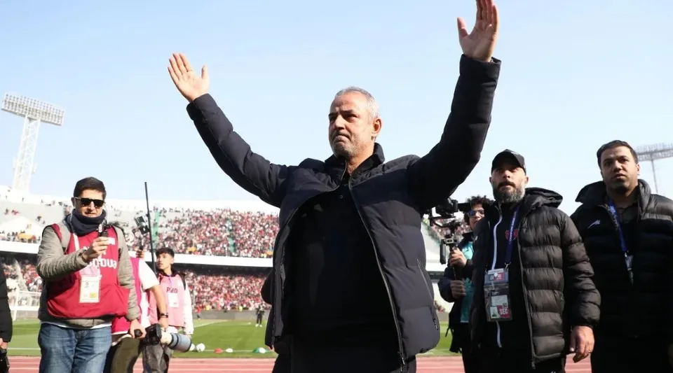 İsmail Kartal'a Kötü Sürpriz: İran'da Tribünler Karıştı!