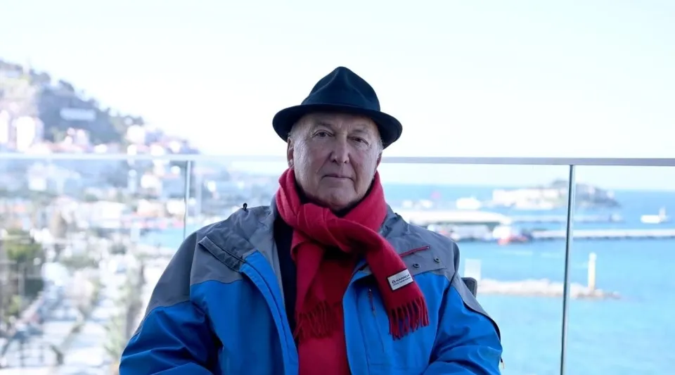 Ahmet Ercan'dan Ege Denizi'ndeki Depremlerle İlgili Açıklama: "Türkiye'ye Ulaşana Dek..."