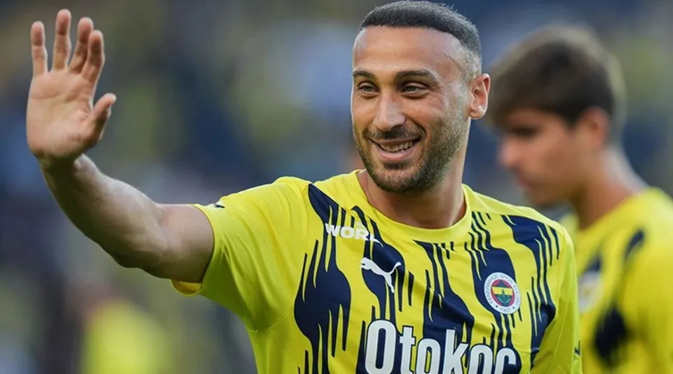 Cenk Tosun'un Fenerbahçe'den Ayrılığı Kesinleşti! İşte Yeni Adresi