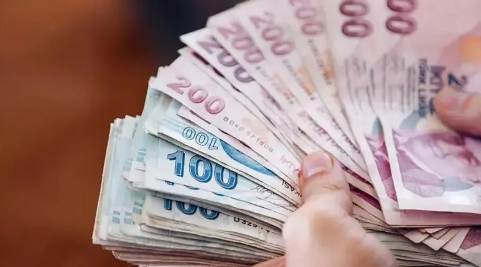 Emekli Bayram İkramiyesi Ne Zaman Hesaplara Geçecek?