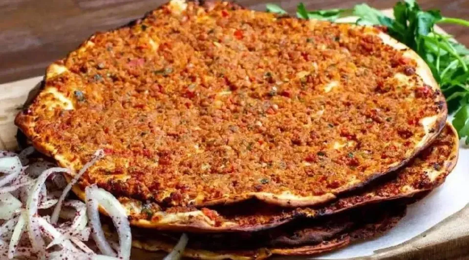 Lahmacundan Kıyma Yerine 'Kalp Eti' Çıktı! O İşletme İfşa Edildi