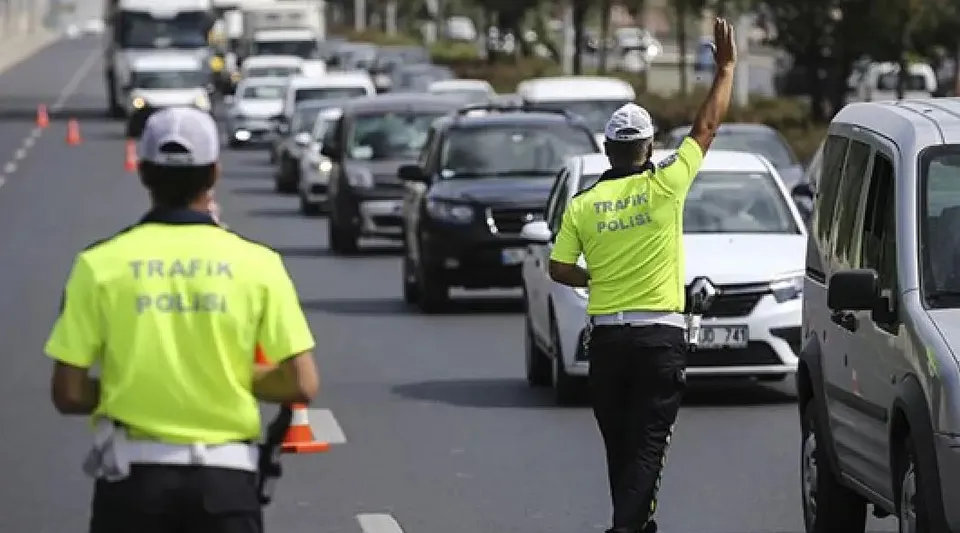 Trafiğe Alkollü Çıkan Sürücüler Yandı: İçişleri Bakanı'ndan Uyarı Gibi Açıklama!