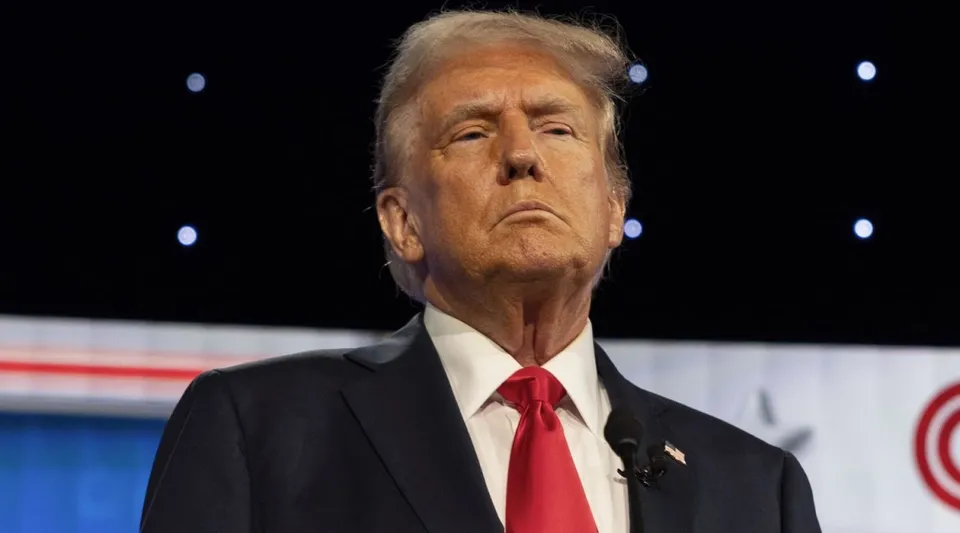 Trump'tan BRICS Ülkelerine Yönelik Gümrük Vergisi Tehdidi