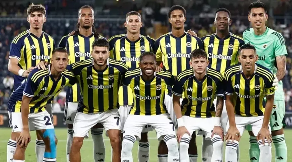 Şampiyonlar Ligi'nde Dev Randevu: Feyenoord – Fenerbahçe Maçı Ne Zaman, Saat Kaçta, Hangi Kanalda?