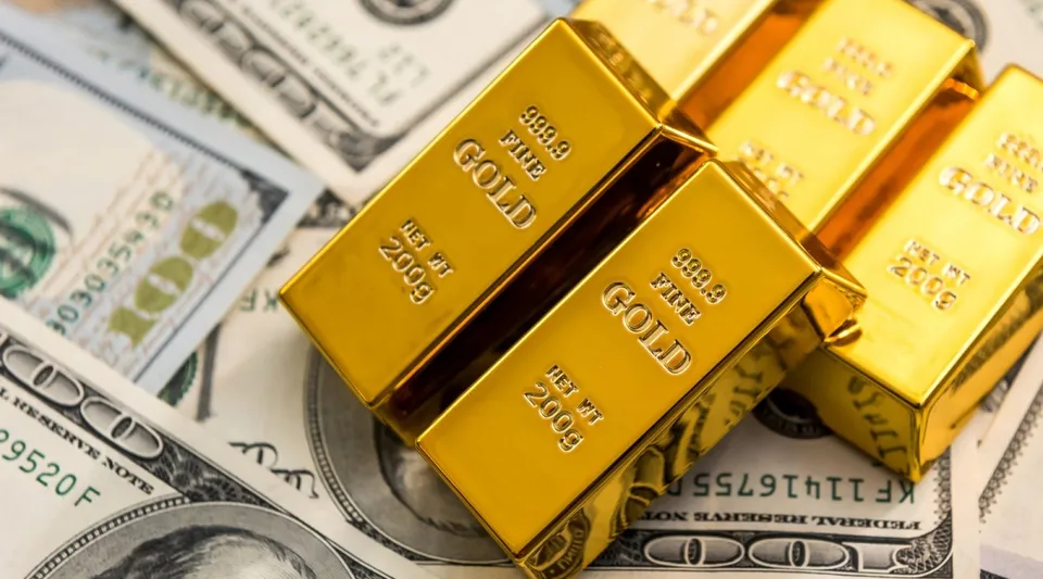 UBS'den Dev Altın Tahmini: Yıl Ortasında 6.200 Dolar Olabilir