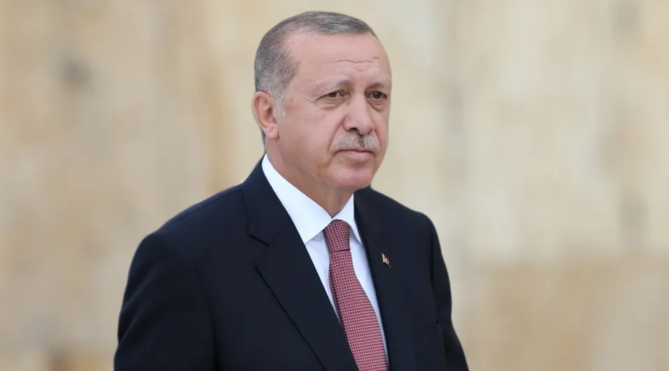 Cumhurbaşkanı Erdoğan'dan Katar'daki Helikopter Kazası İçin Taziye Mesajı