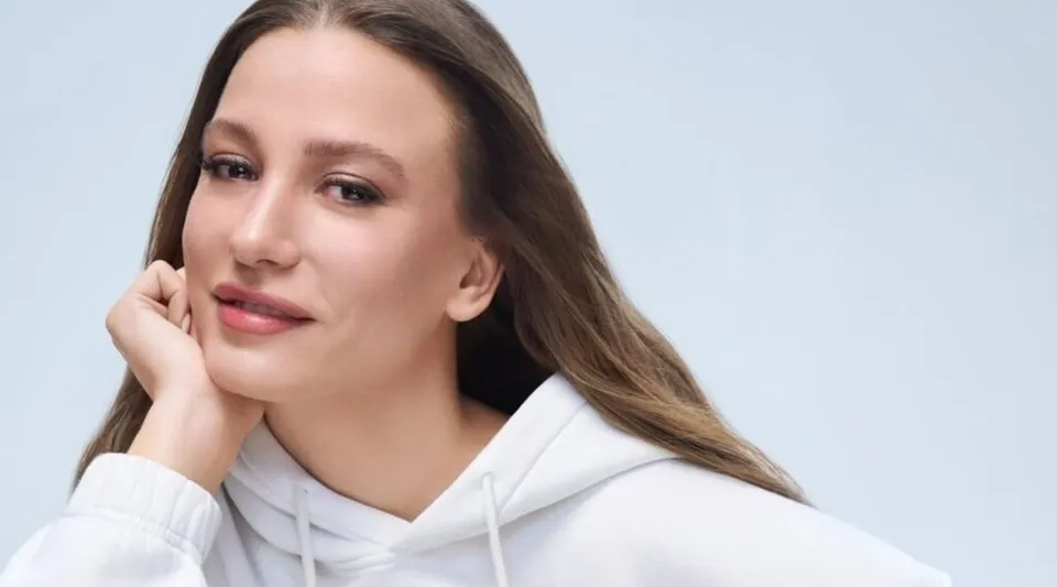 Serenay Sarıkaya İtalya'ya mı Taşınıyor? Ünlü Astrologdan Ezber Bozan Açıklama!
