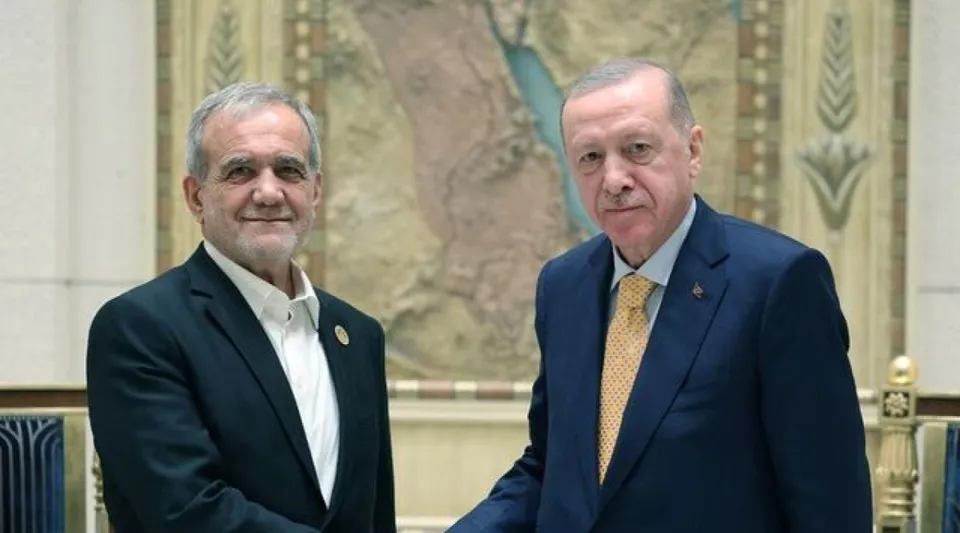 Cumhurbaşkanı Erdoğan, İran Cumhurbaşkanı Pezeşkiyan ile Telefonda Görüştü