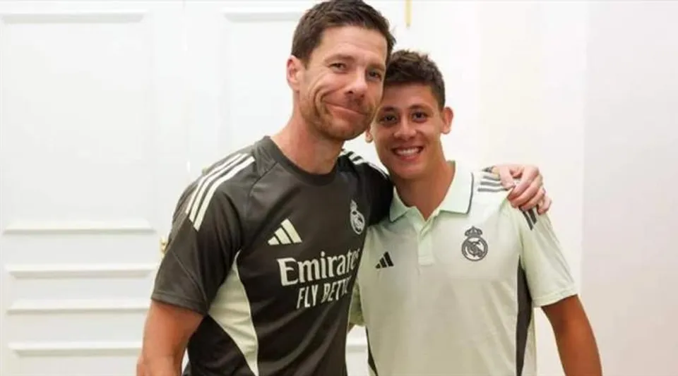 Xabi Alonso'nun Chelsea'deki İlk Hedefi Arda Güler