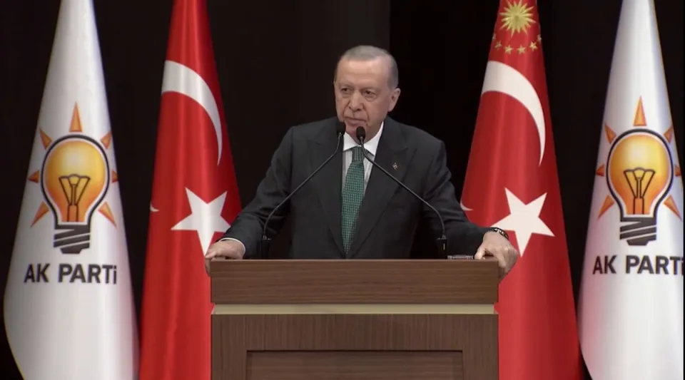 Keçiören ve Nevşehir Belediye Başkanı AKP'ye Katılıyor