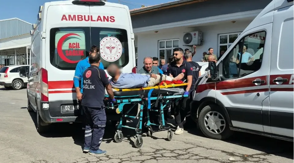 Adıyaman Belediyesi'nde Silahlı Saldırı: 3 Yaralı