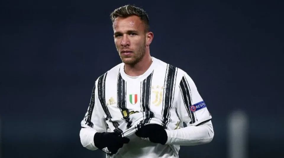 Beşiktaş'ın Gözdesi Arthur Melo Boşta Kaldı! Juventus ile Yollar Ayrıldı