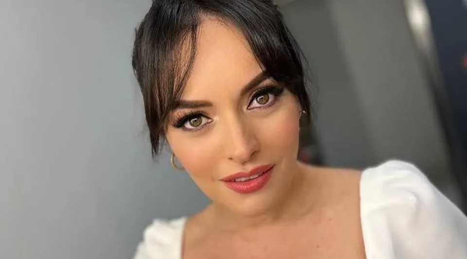 Ezgi Mola'dan Eski Videosu Hakkında Çıkan Haberlere Sert Tepki