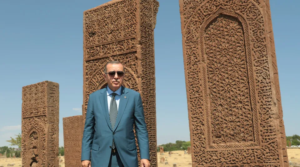 Cumhurbaşkanı Erdoğan'dan Kabine Toplantısı Sonrası Açıklamalar! Malazgirt'ten 15 Temmuz'a Uzanan Mücadele...