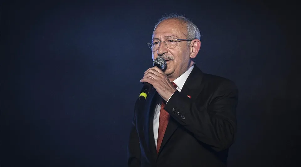 Kılıçdaroğlu'ndan 81 İl Başkanına Net Mesaj: "Siyaset Zenginleşme Aracı Değildir"
