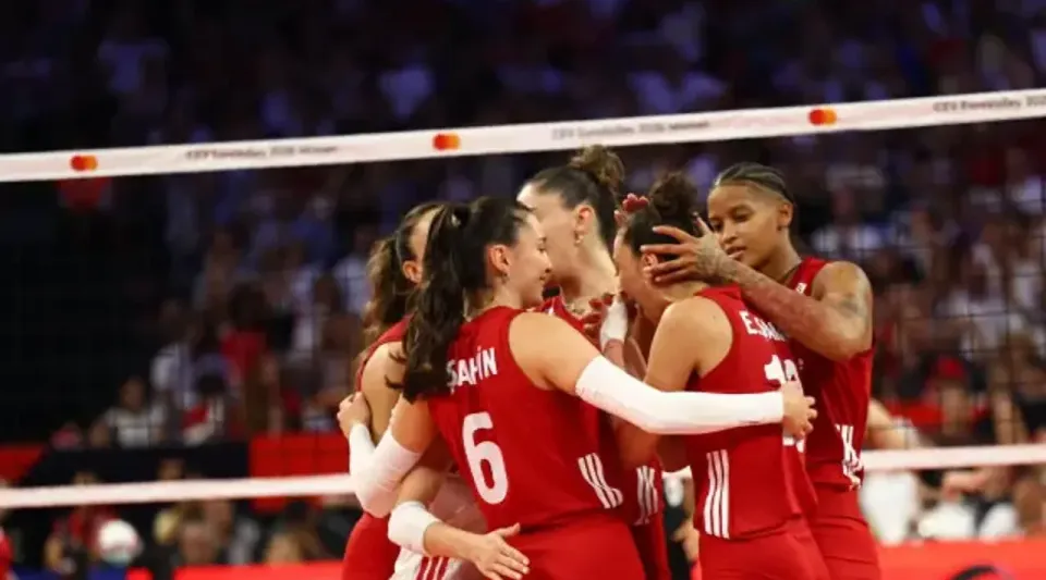 2026 CEV Kadınlar Avrupa Voleybol Şampiyonası'nda Filenin Sultanları'nın Son 16'daki Rakibi ve Maç Takvimi Netleşti