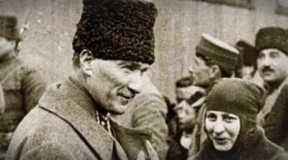 Halide Edip Adıvar Kurtuluş Savaşı'nda kalemiyle mücadele etti