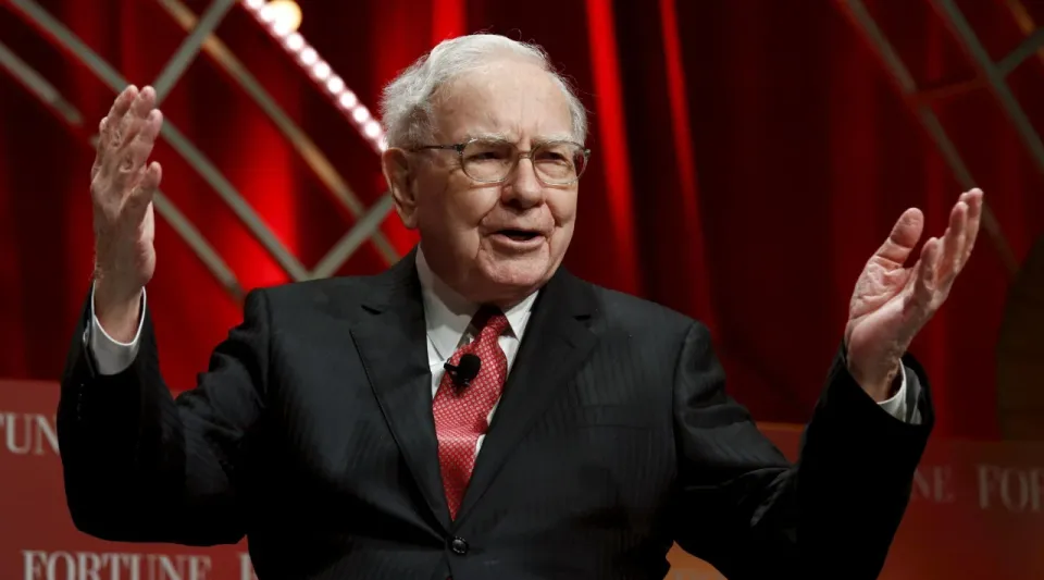 Warren Buffett 96 yaşında: Sakız satışından 1 trilyon dolarlık mirasa