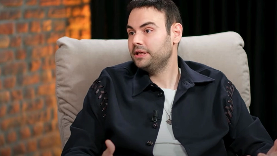 Kurumsal Hayatı Bırakıp DJ Olan Faruk Sabancı Müziği Neden Seçtiğini Anlattı