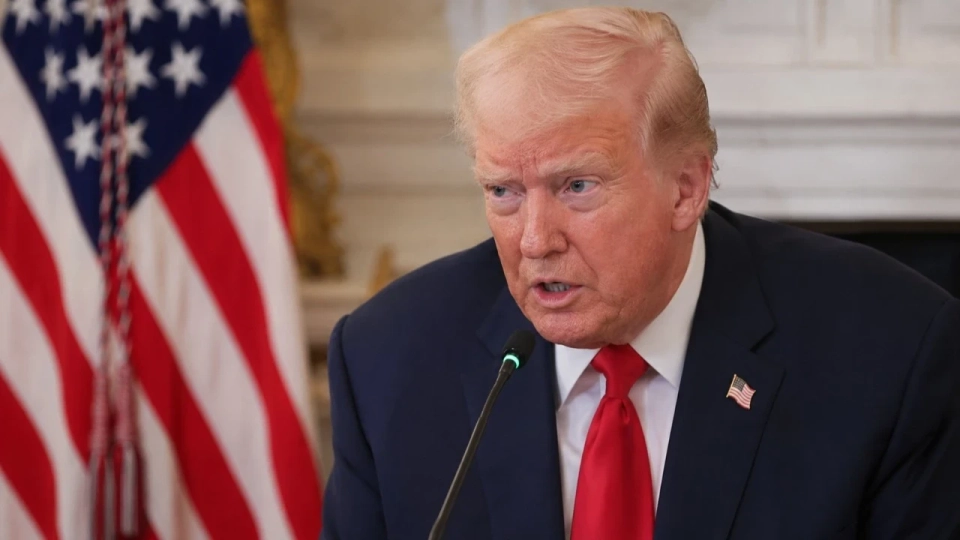 Trump, Paylaştığı Haritada Hürmüz Boğazı'nı 'Yeni ABD Toprağı' İlan Etti