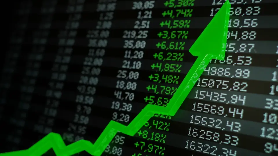 Çinko fiyatları LME'de 4 yılın zirvesine ulaştı, 27% artış
