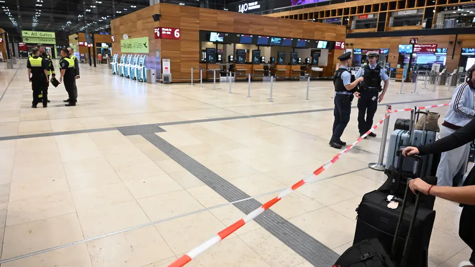 Berlin-Brandenburg Havalimanı'nda tehlikeli madde alarmı verildi