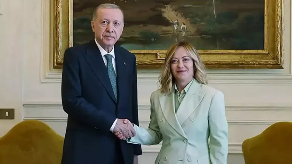 Cumhurbaşkanı Erdoğan'dan Giorgia Meloni'ye Tebrik Mesajı