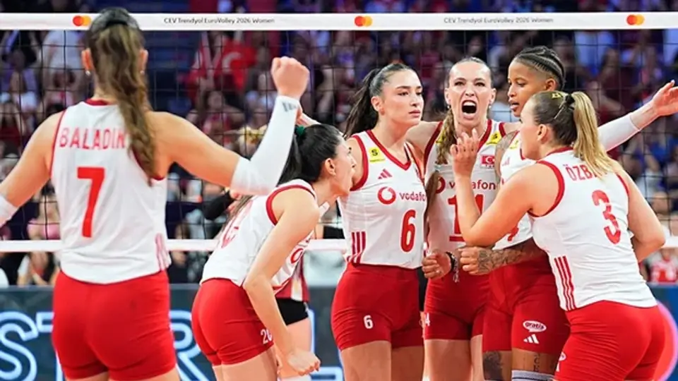 Türkiye Voleybol Kadın Milli Takımı, Sırbistan'ı yenmeye hazırlanıyor