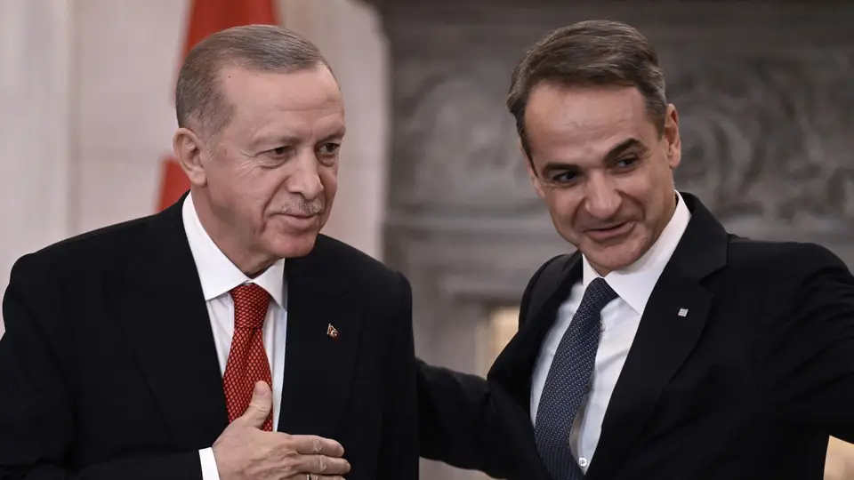 Greek PM Miçotakis Urges Good Relations with Ankara