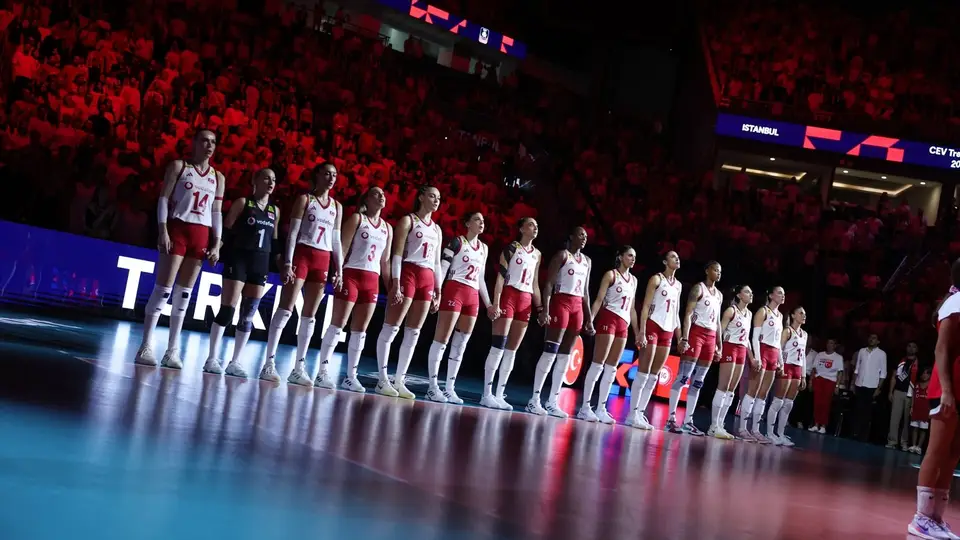 Türkiye-İtalya voleybol finali 6 Eylül'de Sinan Erdem'de