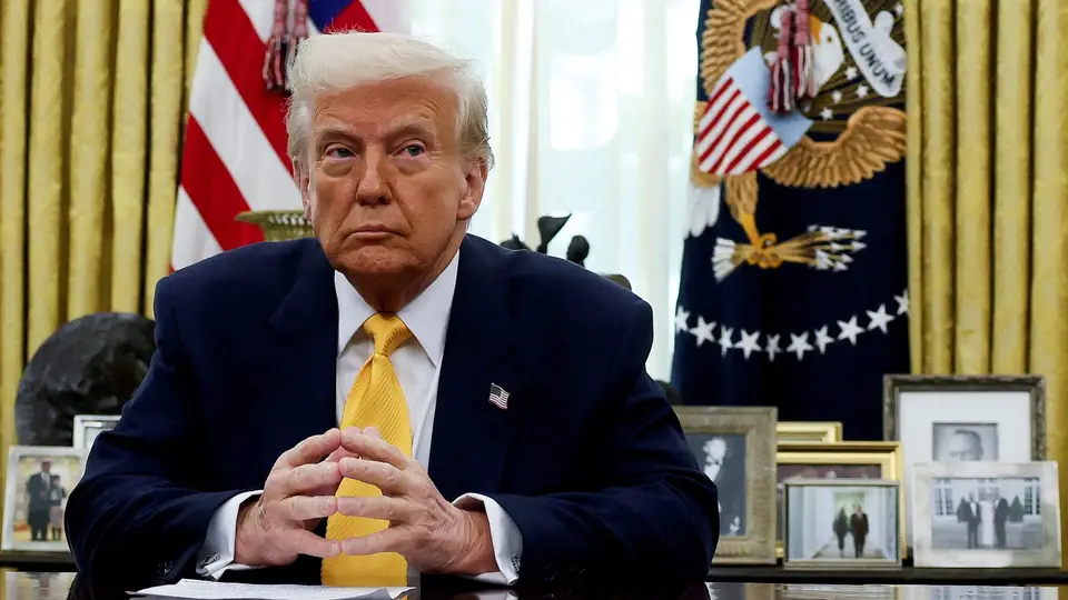 Trump, komşu ülkeleri ABD toprağı olarak gösteren haritayı paylaştı