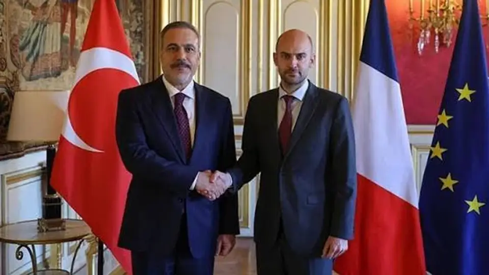 Dışişleri Bakanı Fidan, Suriye Dışişleri Bakanı Şeybani ile görüştü