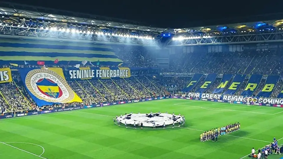 Fenerbahçe, Şampiyonlar Ligi'nde Roma'yı ağırlıyor