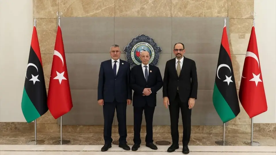 Kalın ve Irak Temsilciler Meclisi Başkanı Halbusi'den kritik görüşme