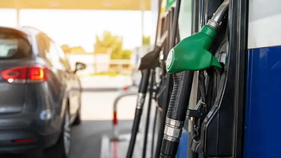 Motorin fiyatına 17 Eylül'den itibaren 4 lira zam bekleniyor