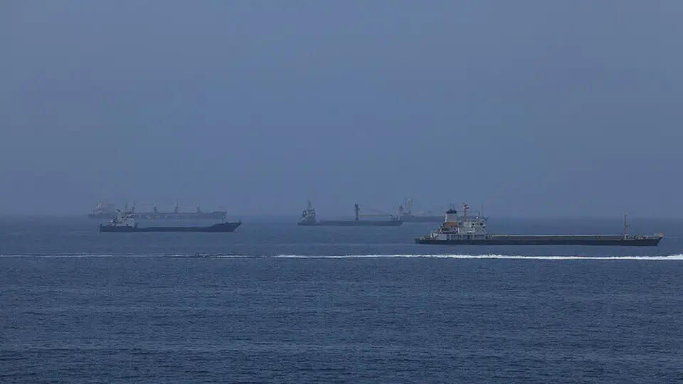 ABD Hürmüz Boğazı'nda 1 Milyar Varil Ham Petrolün Çıkışını Destekledi