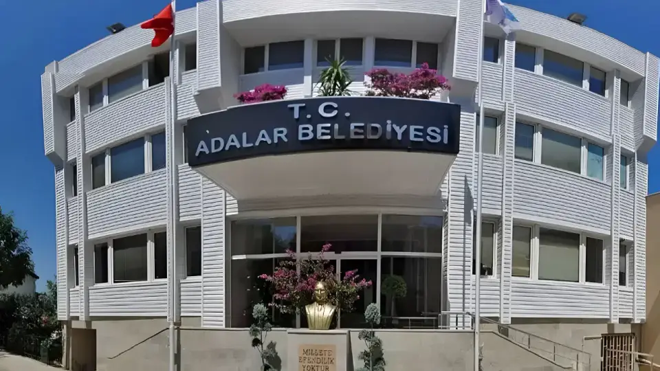 Adalar Belediyesi Başkanvekilliği seçimi ertelendi