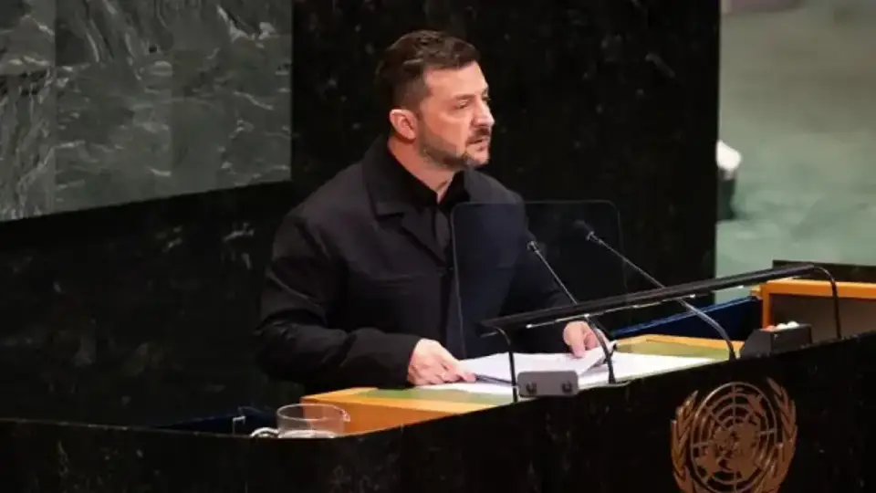 Zelenskiy: Trump ve Putin'le görüşmeye hazırım