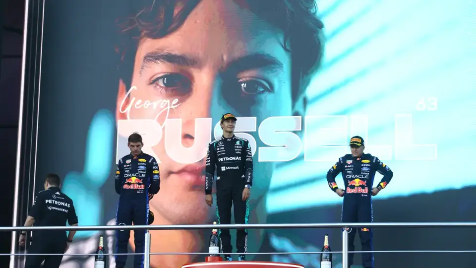 Azerbaycan Grand Prix'sinde zafer Mercedes'ten George Russell'ın oldu