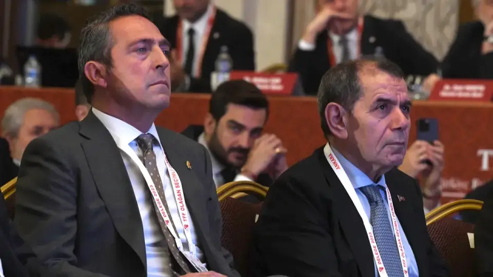 Galatasaray Dursun Özbek'in EFC yönetim kuruluna seçildiğini açıkladı