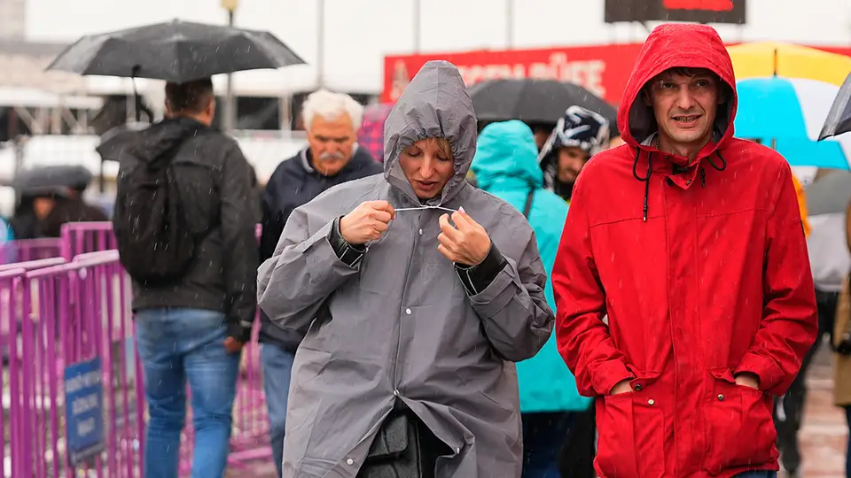 Meteoroloji, 15 ilde sağanak yağış uyarısında bulundu