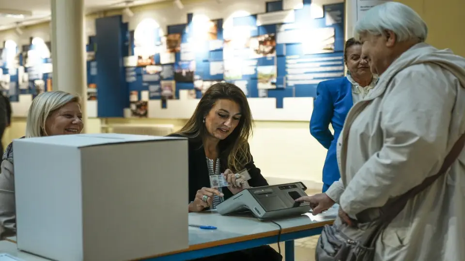 Bosna Hersek seçimlerinde Becirovic, Filipovic ve Cvijanovic kazandı