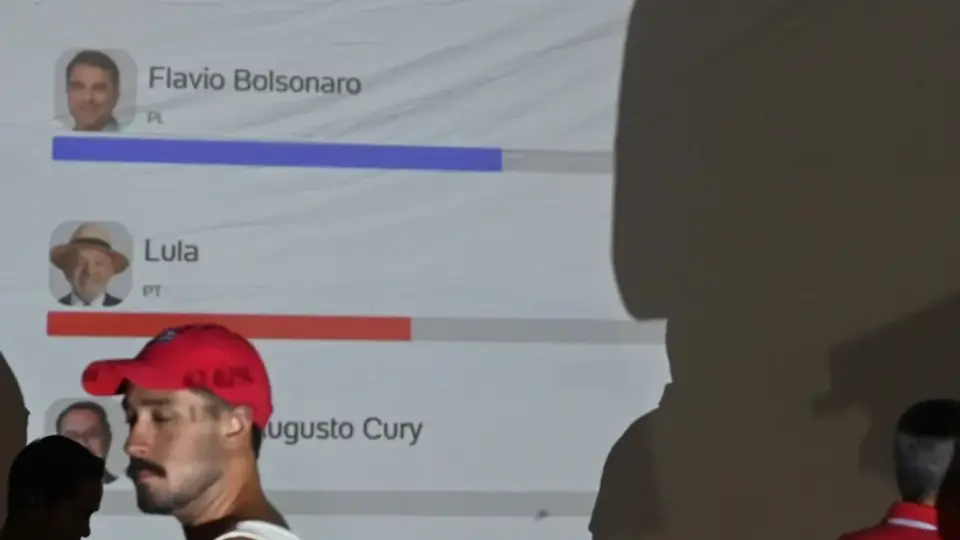 Brezilya başkanlık seçiminde Lula ve Bolsonaro arasında Aziz Meryem tartışması