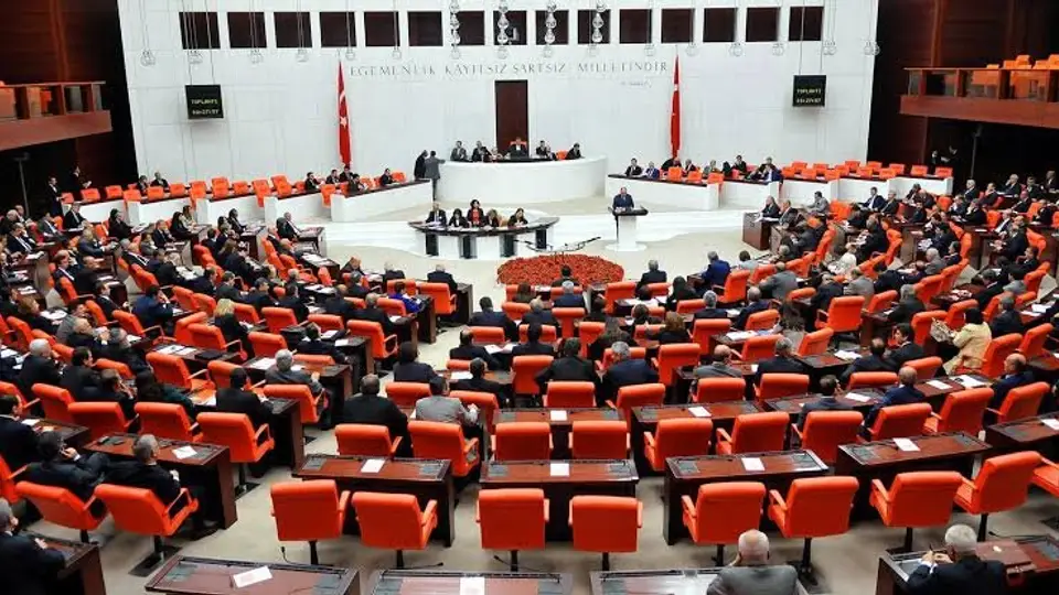TBMM Yeni Yasama Dönemine Başlıyor: Meclis’in Ana Gündemi Fon Piyasalarındaki Kriz Oldu