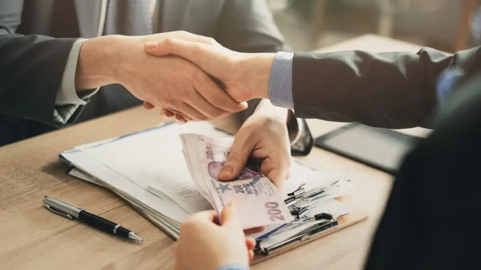 AK Parti düğmeye bastı: Fonlar hakkında 10 maddelik kanun teklifi hazırlandı