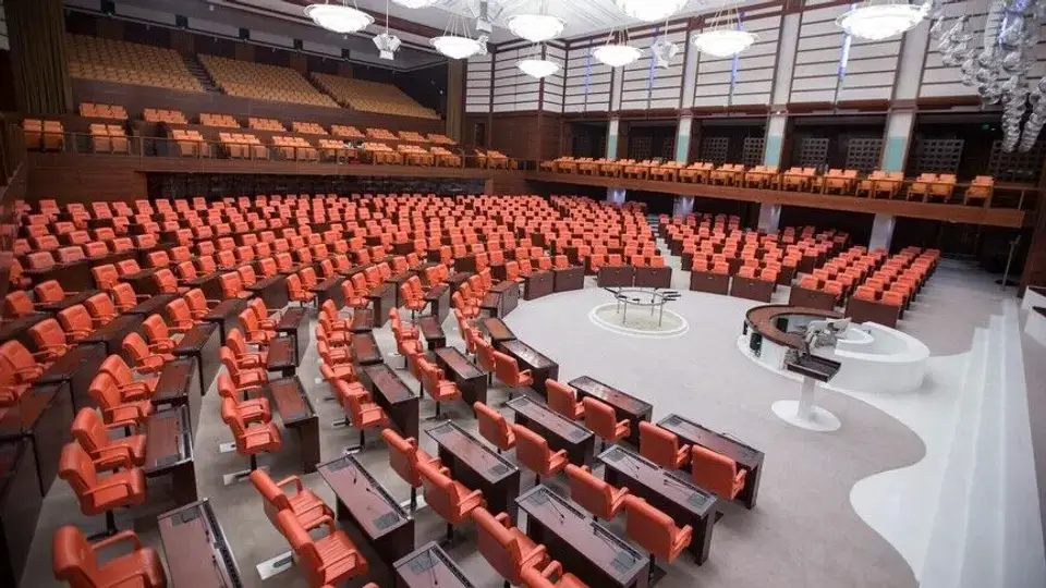 AK Parti, SPK Düzenlemesi için Kanun Teklifi Hazırlıyor