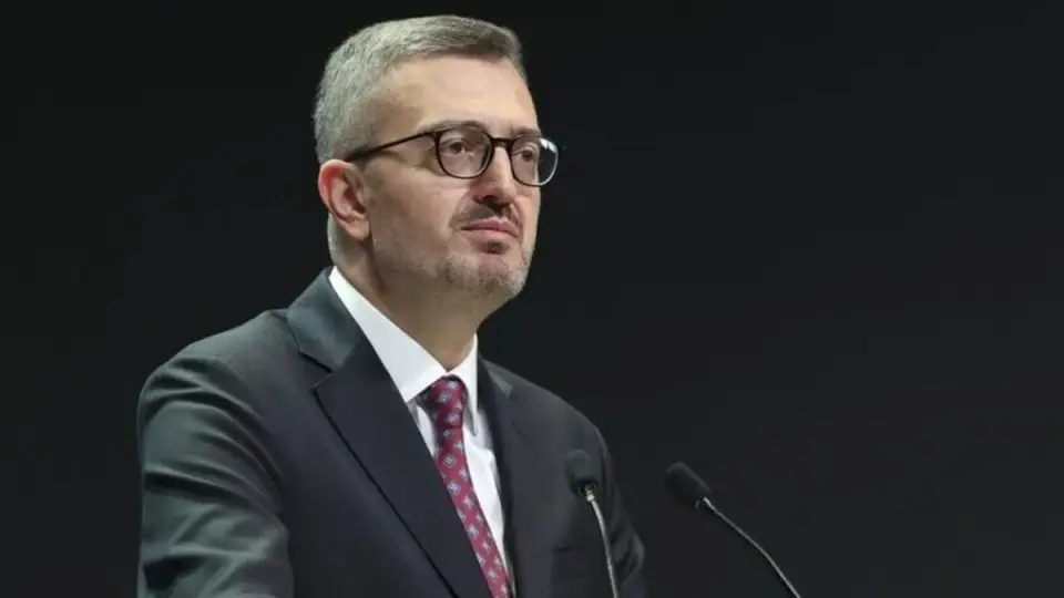 İletişim Başkanı Burhanettin Duran'dan şehit polis Türkoğlu için başsağlığı mesajı