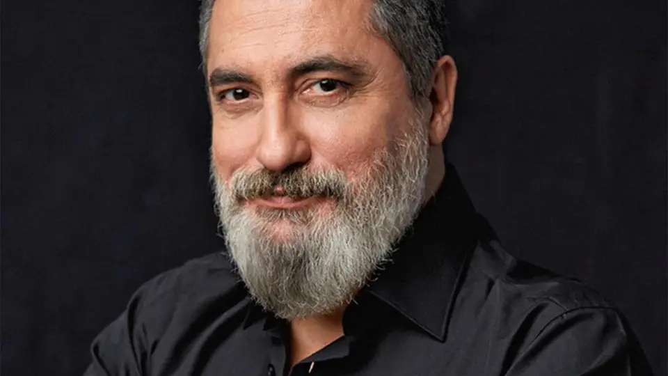 Bir Süredir Kanserle Mücadele Ediyordu! Soner Olgun Entübe Edildi