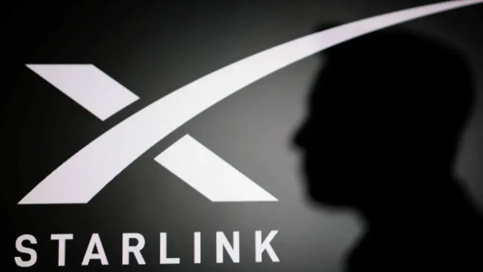 SpaceX, Starlink için düşük bant spektrumu lisansı satın aldı